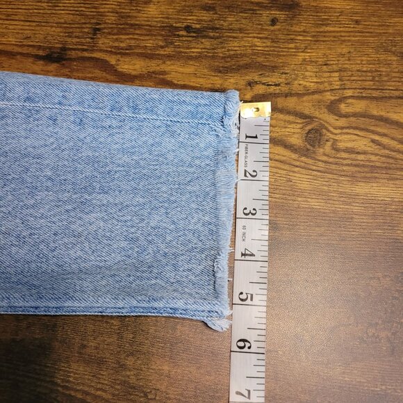 American Eagle Mom Jeans 4 L High Rise Raw Hem Stretch Denim Light Wash - Picture 11 of 11